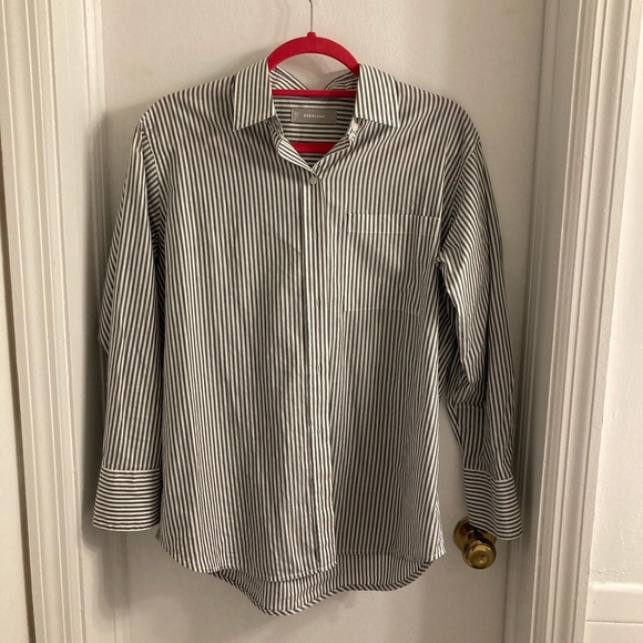 everlane silky cotton relaxed shirt